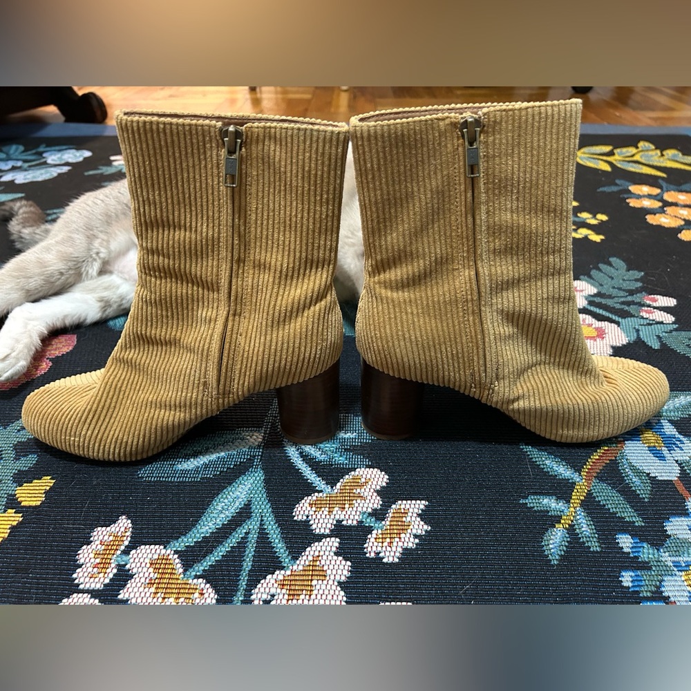 Madewell corduroy booties used